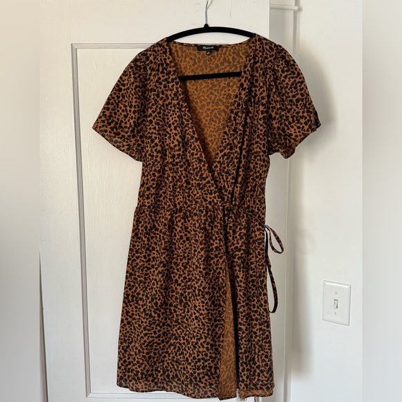 Madewell Flutter-Sleeve Wrap Mini Dress in Painted Leopard - Picture 4 of 8